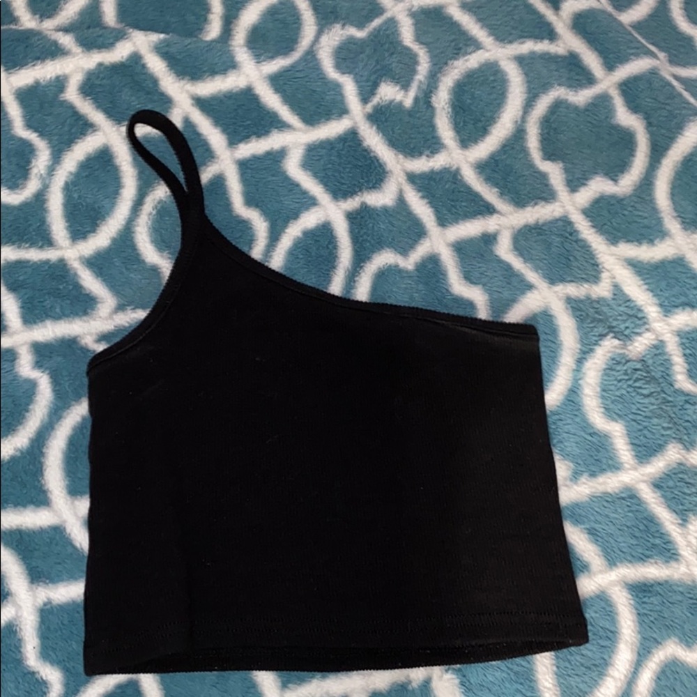 one strapped top